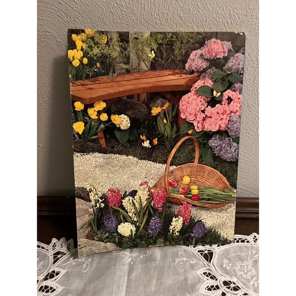 Ideals Easter Magazine - Picture 5 of 8